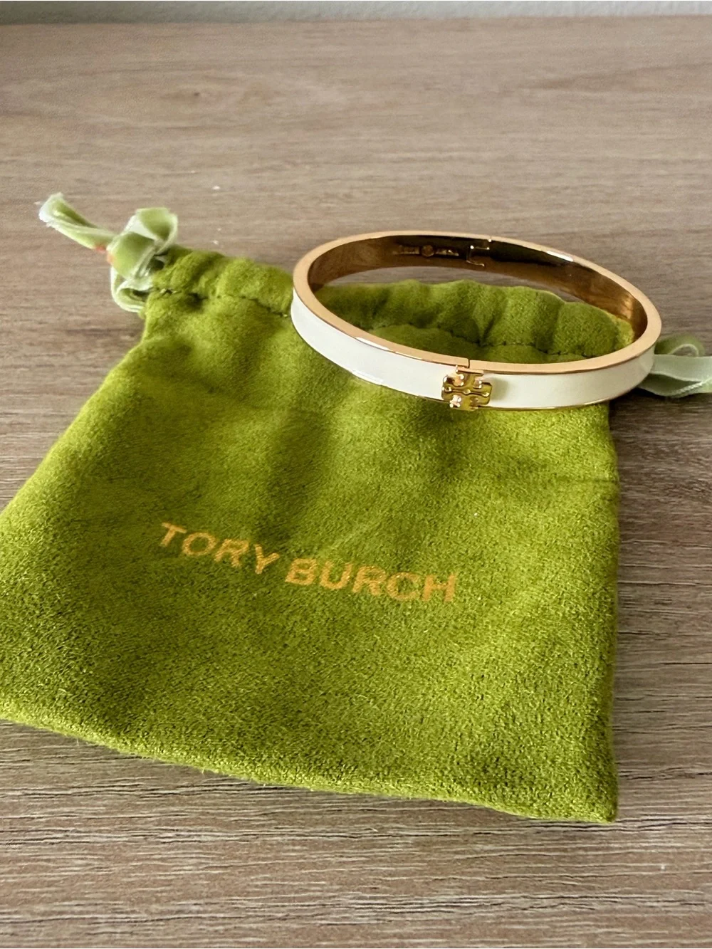 Tory Burch White Enamel Gold-Tone Double T Hinged Bangle Bracelet New
